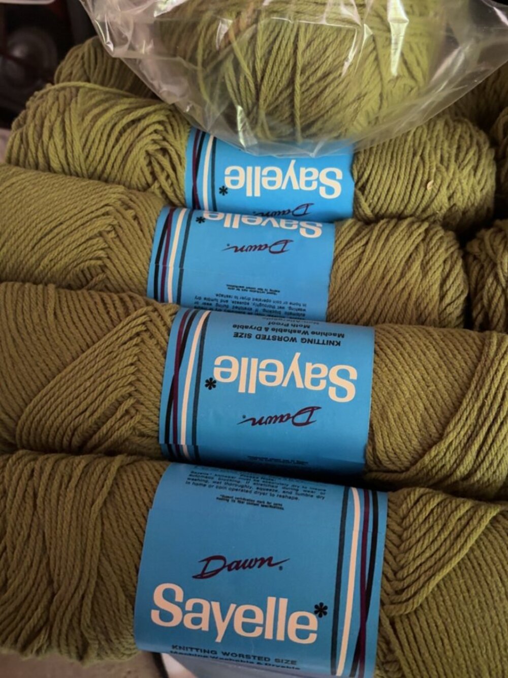 Vintage Dawn Sayelle Yarn Lot – Avocado (Color 314) Vintage Dawn Sayelle - Picture 2 of 6